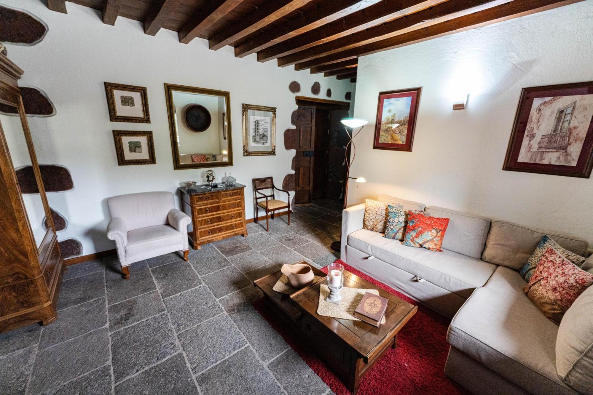 Vila Ancient Historical House Santa Lucia Exteriér fotografie